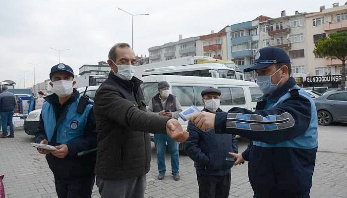 Lapseki Halk Pazarında Sıkı Denetim