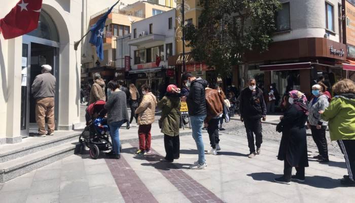 Kapanma yaklaştıkça yoğunluk arttı