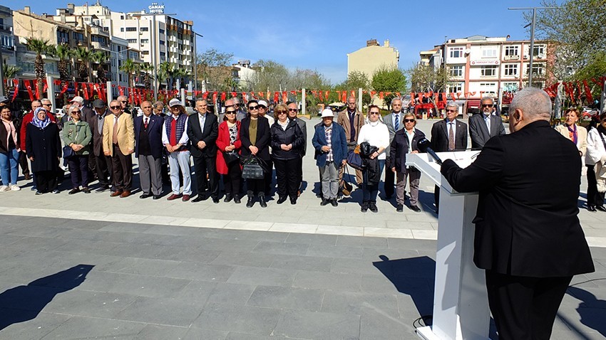 Emekli Subaylar Gençlerin Yurtdışına Gitmelerine Dikkat Çekti (VİDEOLU)