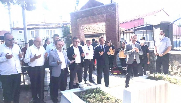 15 TEMMUZ ŞEHİTLERİ İÇİN, BİGA ŞEHİTLİĞİ'NDE DUA OKUNDU
