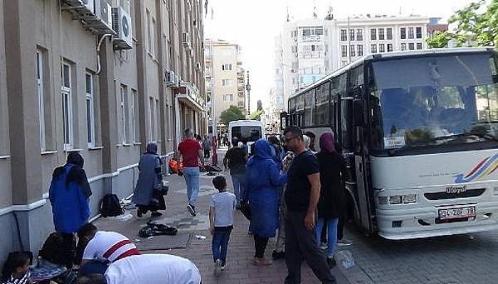 Çanakkale'de 50 kaçak ile 3 organizatör yakalandı