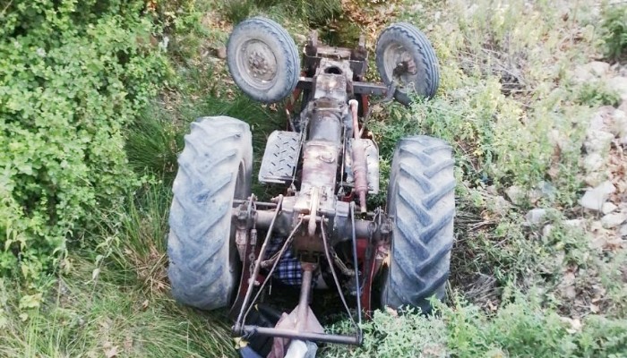 Kestanelik'te traktör devrildi: 1 ölü