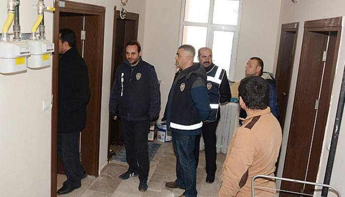 O evler tek tek boşaltıldı!