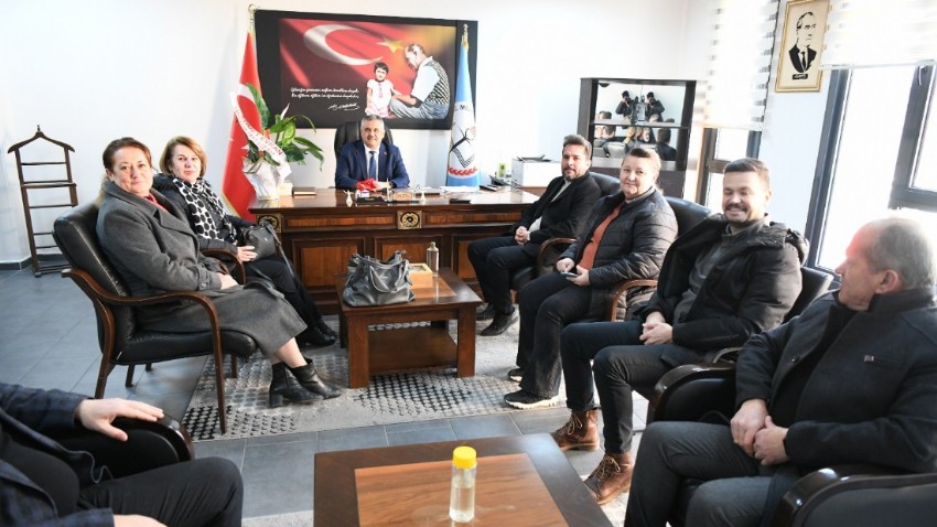 AK Partiden Yeni Müdüre Hayırlı Olsun Ziyareti
