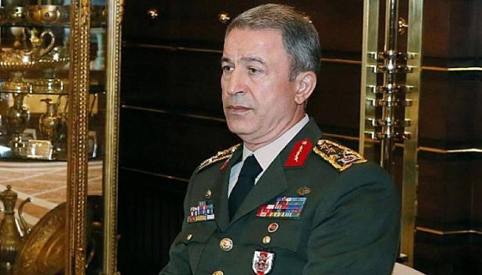 Başbakanlık: 'Orgeneral Akar, kriz merkezinde görevinin başında'