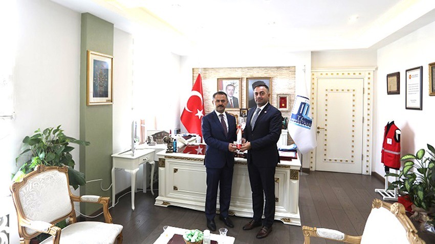 Biga Belediye Başkanı Erdoğan'dan, Vali Aktaş'a ziyaret