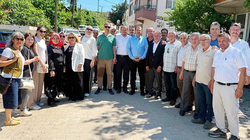 İYİ Parti Heyeti Köy Hayırlarına Katıldı