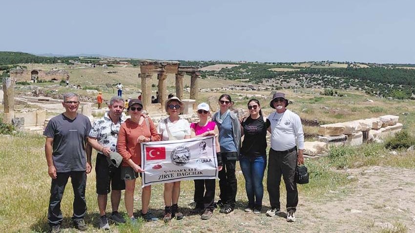 Çanakkale Zirve ekibi Uşak’ta Yürüdü
