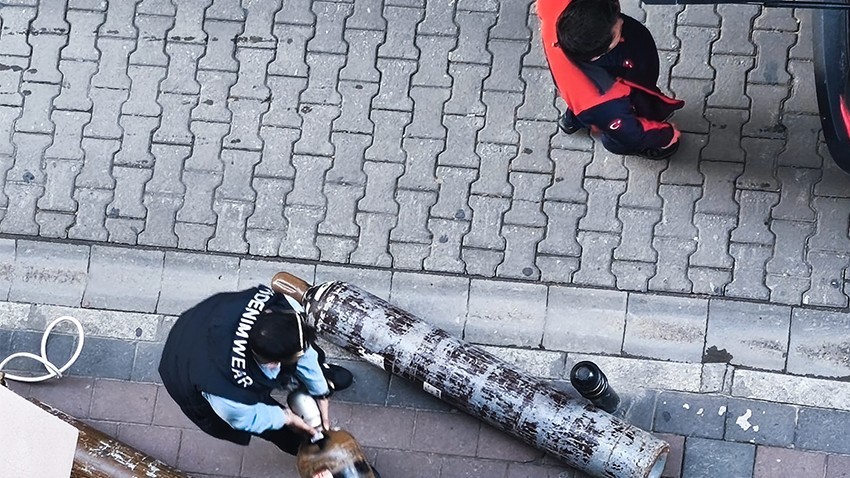 Balonların üretildiği imalathaneye baskın!, Gaz dolu tüplere el konuldu