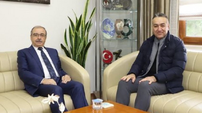 Gelibolu'nun Geçmiş Kaymakamı Oktay Çağatay, Belediye Başkanı Mustafa Özacar ile Buluştu