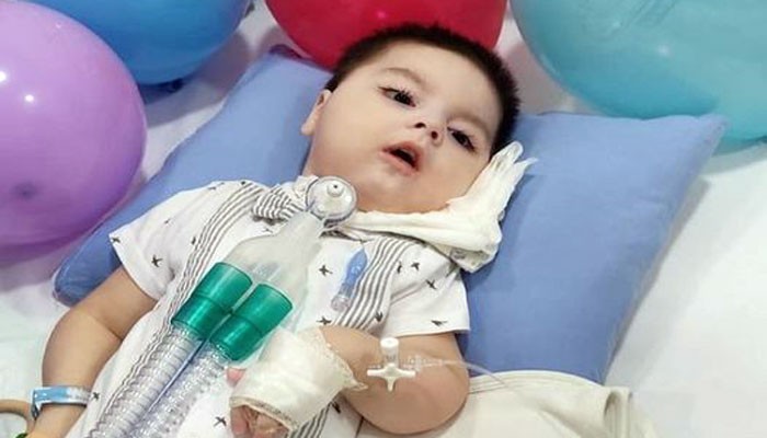 Ahmet Alp bebek ilacına kavuştu