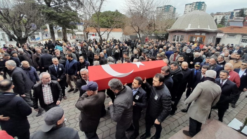 Vefat Eden  Eski Vekil  İlker Gemlik Dualarla Son Yolculuğuna  Uğurlandı(VİDEO)