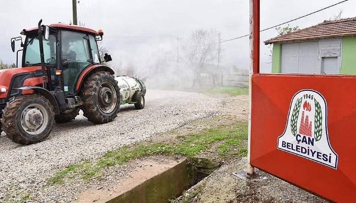 Çan Belediyesi köyleri dezenfekte ediyor