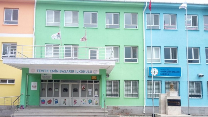 Biga Tevfik Emin Başarır İlkokulu'nun Erasmus+ Başarısı