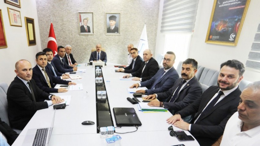 Yangın Değerlendirme Toplantısında Elektrik Şirketlerinin Müdürleri de Hazır Bulundu