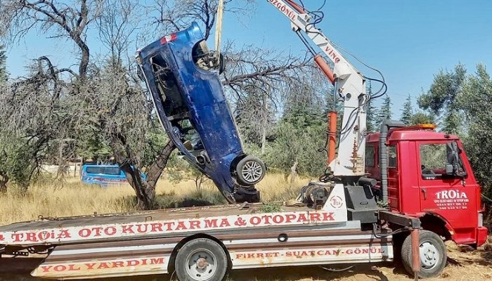 3 çocuk ve alkollü şoför araç ile takla attı