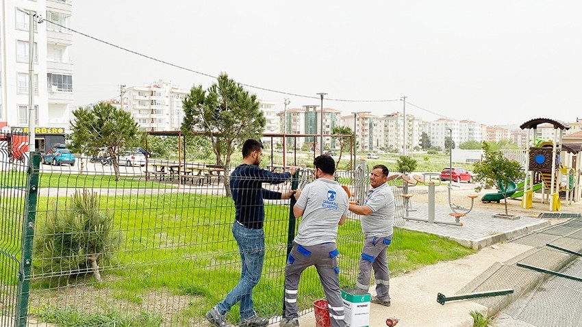 Park Yapım ve Yenileme çalışmaları devam ediyor