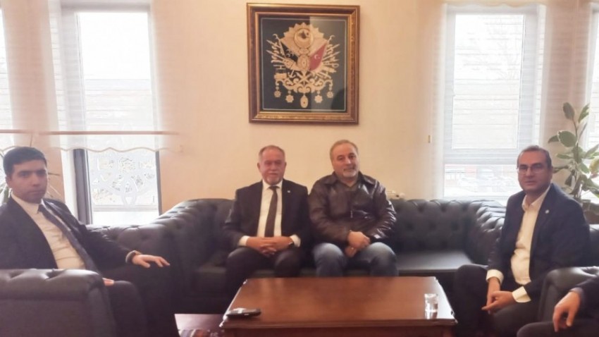 İYİ Parti Heyeti, Bayramiç Kaymakamı Alper Taş'ı Ziyaret Etti