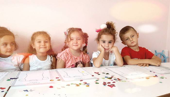 Kendi Kıyafetlerini Tasarladılar