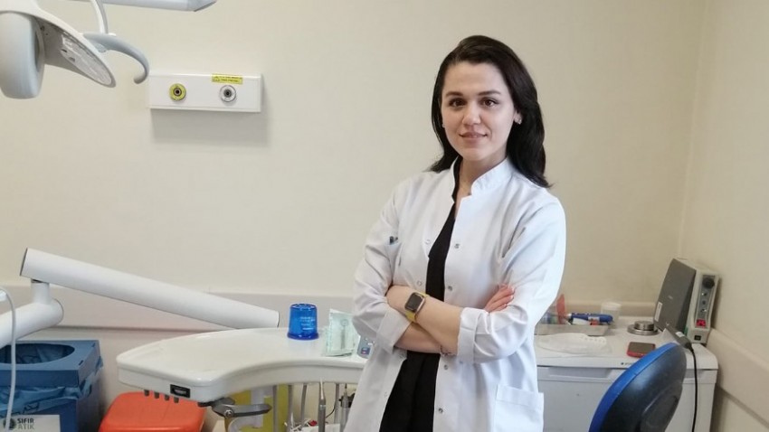 Yenice Devlet Hastanesinde iki Yeni Diş Doktoru Göreve Başladı