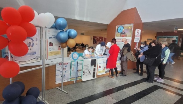 Mehmet Akif Ersoy Devlet Hastanesinde ‘Diyabet’ Farkındalığı!