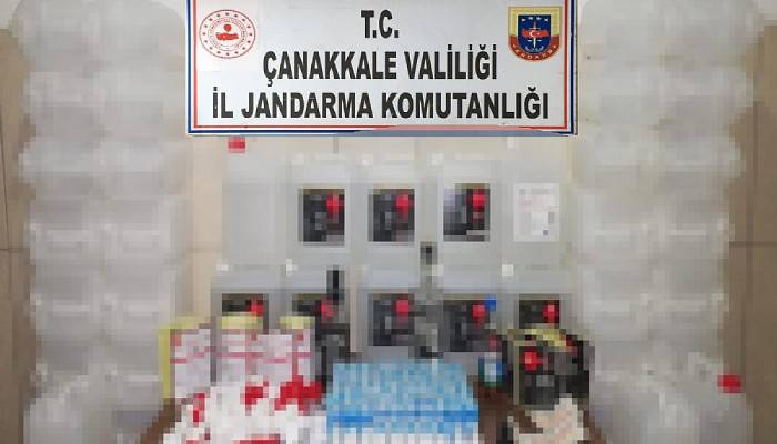 Çanakkale'de sahte alkol ürünlerini internetten satan 2 kişi yakalandı