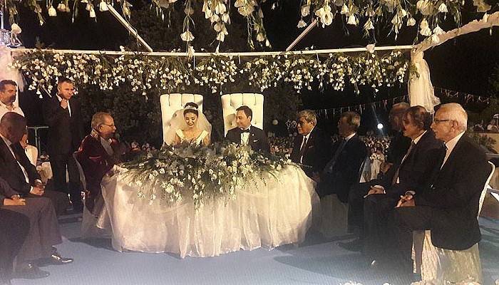 Kürşat Tuna evlendi