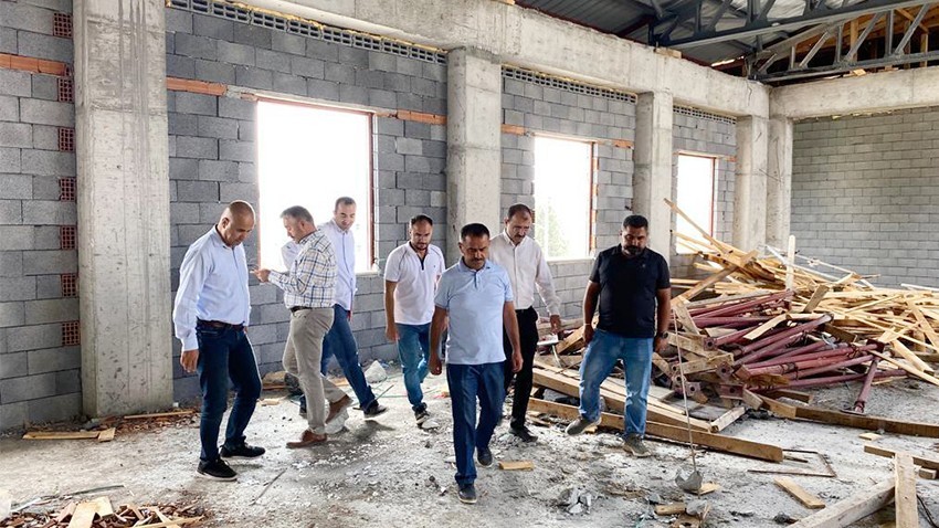 Vali Aktaş, Biga’da devam eden inşaatları gezdi