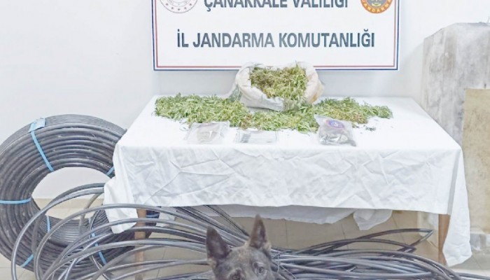 4 Kilo 592 Gram Esrar Maddesi Ele Geçirildi