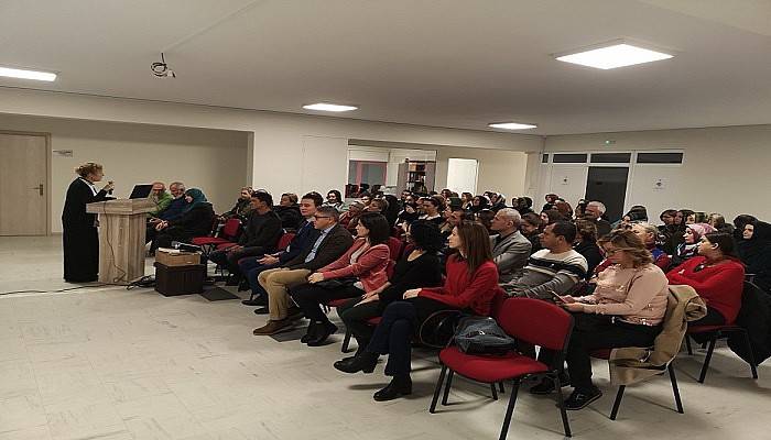 Aile İçi İletişim ve Şiddet” Konferansı Gerçekleştirildi