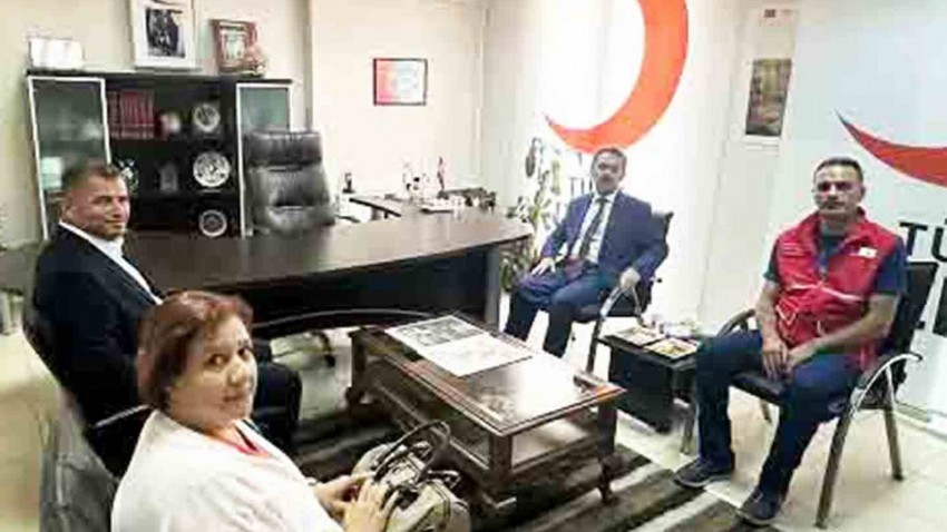 Vali Aktaş’tan Kızılay Çanakkale Şubesine Ziyaret