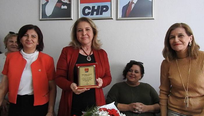 CHP MERKEZ İLÇEDE NÖBET DEĞİŞİMİ 