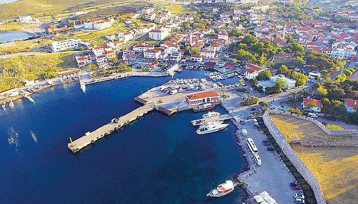 Bozcaada'ya sefer sayısı haftada 2 güne düşürüldü