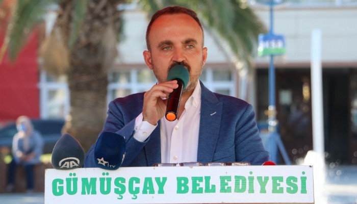 AK Parti'li Turan: 'Göçmene 10 katına su satacağım' diyecek kadar aciz olan bir millet olmadık, olmayacağız (VİDEO)