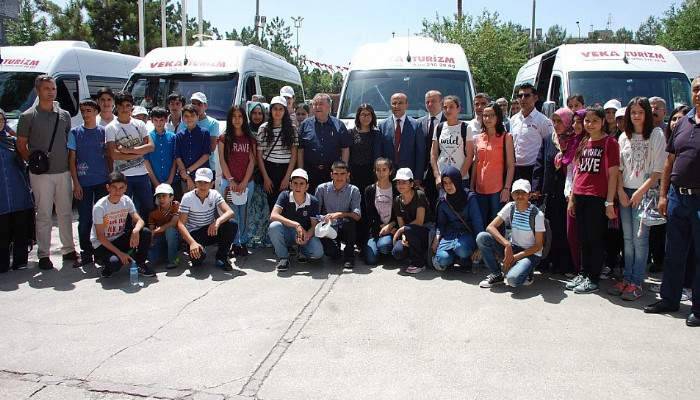 Adıyamanlı öğrenciler, çanakkale ve istanbul'u gezecek