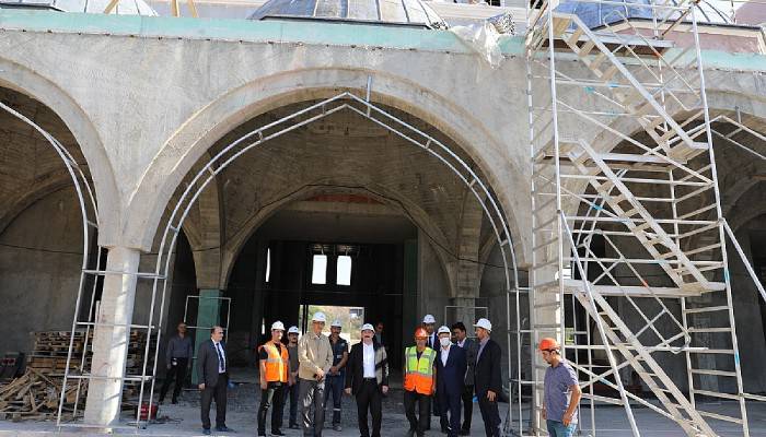 ÇOMÜ, 18 Mart İÇDAŞ Ulu Camii’nde Çalışmalar Tüm Hızıyla Devam Ediyor