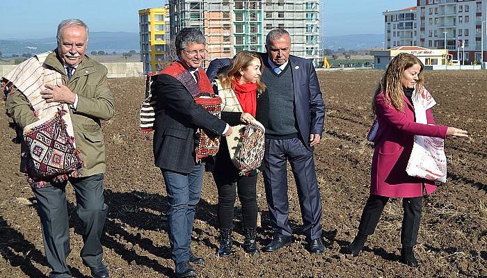 Karakılçık Tohumu Toprakla Buluştu