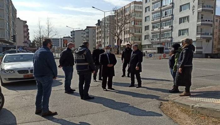 Polis Uygulama Noktalarında Sokağa Çıkma Kısıtlaması Denetimi