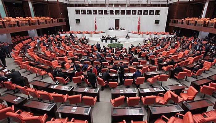  Anayasa değişiklik teklifinin 11. Maddesi 341 oyla kabul edildi