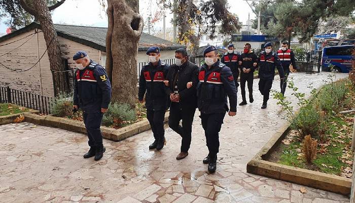 İşyerinden hırsızlık yapan şüpheliler yakalandı