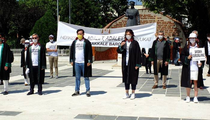 Ankara’da Oturma Eylemi Yapan Baro Başkanlarına Çanakkale’den Destek