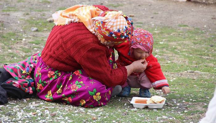  Deprem paniği kameralarda 