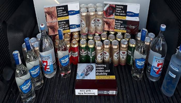 Çanakkale’de kaçak tütün ve içki ele geçirildi