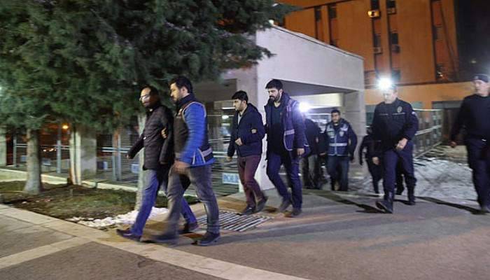 Bylock Kullanan 5 FETÖ Üyesi Tutuklandı