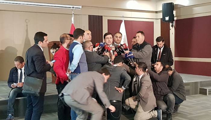 CHP İstanbul seçimleri ve 24 Haziran'ın iptalini istedi.