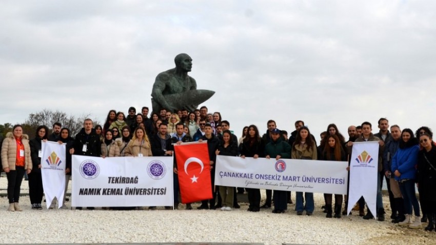 ÇOMÜ Ev Sahipliğinde Çanakkale Kültür ve Çanakkale Şehitlik Gezisi Düzenlendi