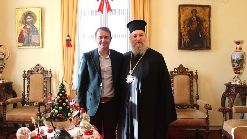 Başkanvekili İpek, Hristiyanların  Noel Yortularını Kutladı