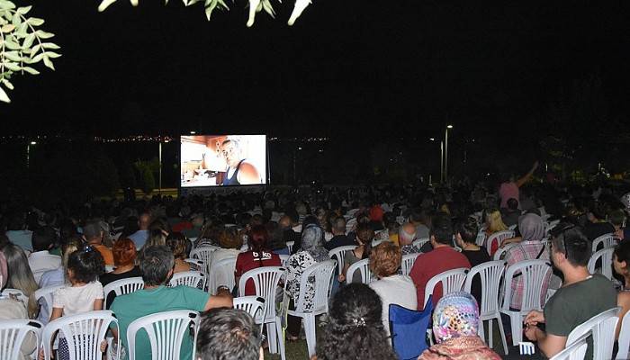 Açık Hava Sinema Geceleri Başladı