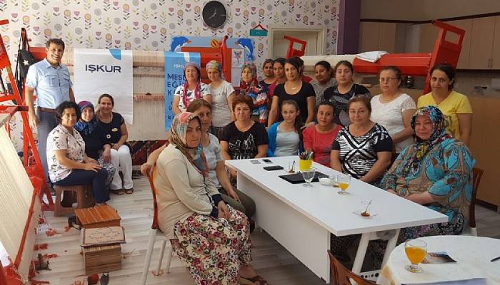 Meslek kursları devam ediyor 