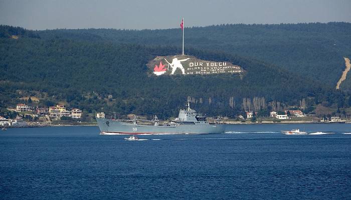 Rus savaş gemisi 'Saratov', Akdeniz'e iniyor